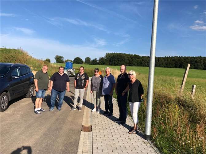 Vorsitzender Th. Franz ( 2.v.li.), J. Freisberg (Beigeordneter Nauort), M. Schreck (Kassenwart), E. Freisberg, M. Thewalt und A. Drefs (Ratsmitglieder). Fotos: privat