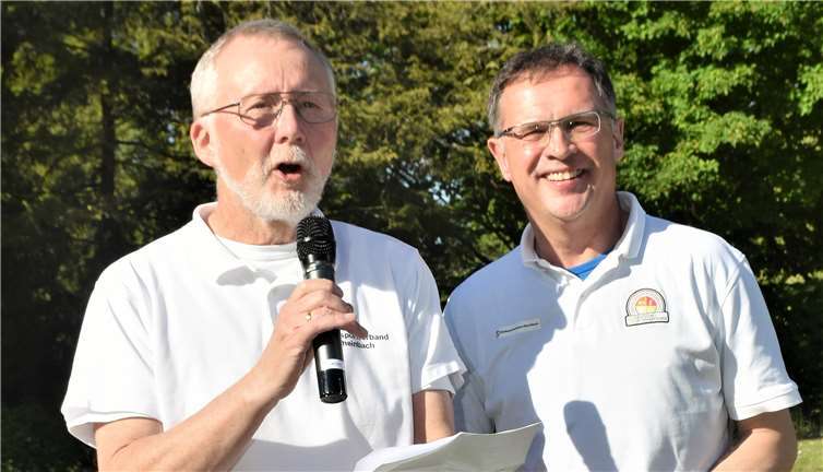 Vorsitzender des SSV Rheinbach, Karl-Heinz Carle und sein Vize Dieter Schmidt moderierten die Eröffnung.