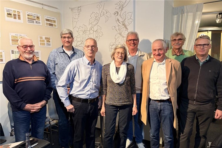 Vorstand SPD Ortsverein Koblenz-Moselweiß/Layvon links: Friedrich Goos, Tobias Pein, Dirk Marquardt, Monika Wittig, Thomas Kirsch, Harald Mader, Jürgen Borniger, Thomas Bergheimer