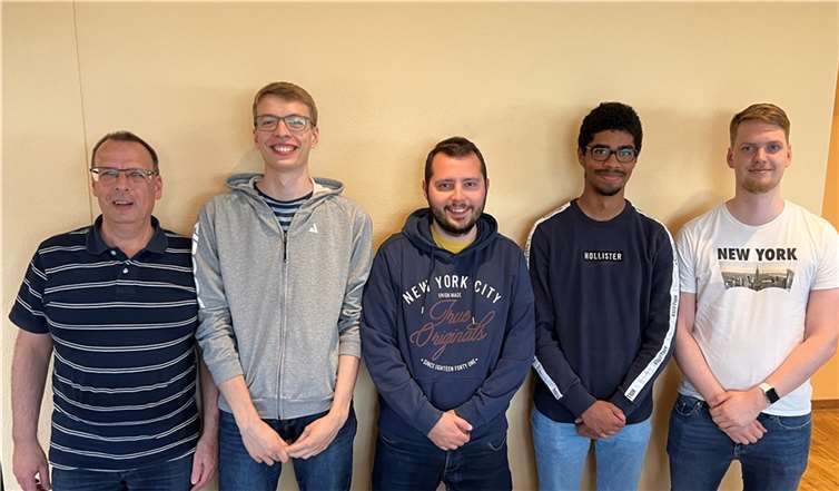 Vorstand der Tischtennis-Freunde Remagen (v.l.): Jürgen Dörr, Tobias Dörr, Kevin Müller, Jody Adamou, Peer Stobbe.  Foto: privat