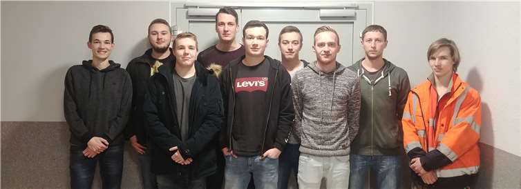 Vorstand und Neumitglieder (v. l.): Lukas Scheid, Felix Birnbach, Leon Grüber, Christian Fischer, Moritz Reuschenbach, Gideon Hardt, Moritz Hardt, Simon Hardt und Nico Hardt. privat