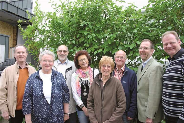 Diakon segnete beim Sommer- fest die neuen Räumlichkeiten 