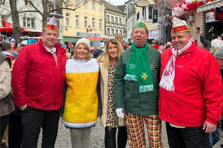 Vorstandsmitglieder der CDU Remagen beim Karneval.