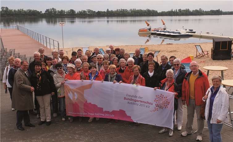 Vorstandsmitglieder des Fördervereins LAGA Zülpich begrüßen die BUGA-Freunde.Herbert Hennes