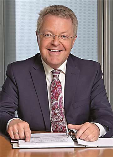 Vorstandsvorsitzender Elmar Schmitz. privat