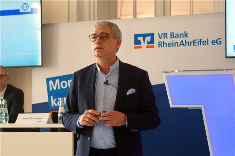 Vorstandsvorsitzender Sascha Monschauer präsentierte auf der Bilanz-Pressekonferenz erfreuliche Zahlen.