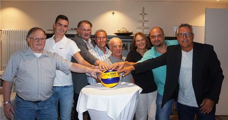 Vorstandswahl in 2019. Der komplette Vorstand wurde jüngst bestätigt. Auf dem Foto fehlen Marco Heise und Achim Schumann. Foto: Archivfoto Josef Dehenn