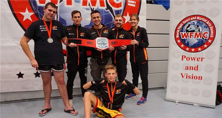 WM-Kader Abschlussbild