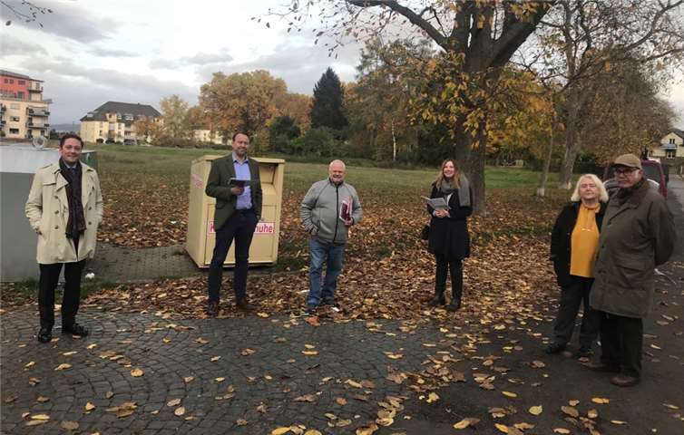 Während der Besichtigung des zukünftigen Asterstein Karrées.Quelle: CDU Ortsverband Pfaffendorf/Asterstein