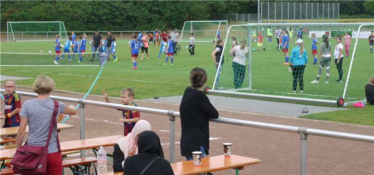 Während der Platzeinweihung gab es mehrere Freundschaftsspiele. privat