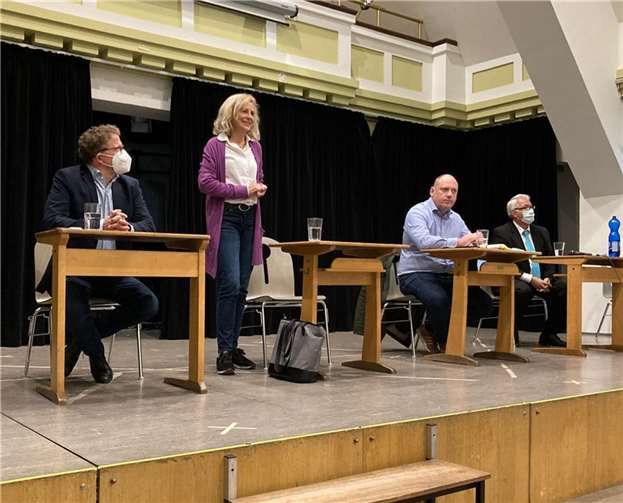 Während der Podiumsdiskussion.Foto: privat
