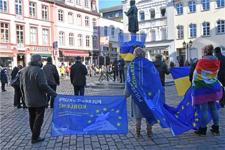 Während der Solidaritätsdemonstration auf dem Jesuitenplatz. Quelle: Pulse of Europe Koblenz