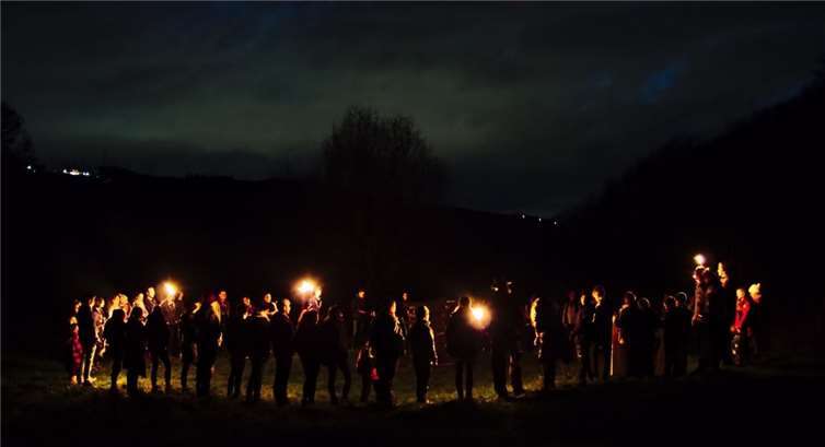 Während der Sonnenwendfeier der Dieblicher Pfadfinder. Quelle Pfadfinder Dieblich