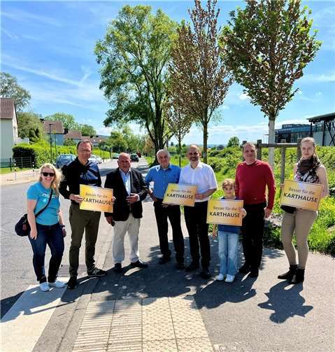 Während der Stadtteilbegehung mit Marius Jakob und Josef Oster. Quelle: CDU Koblenz-Karthause