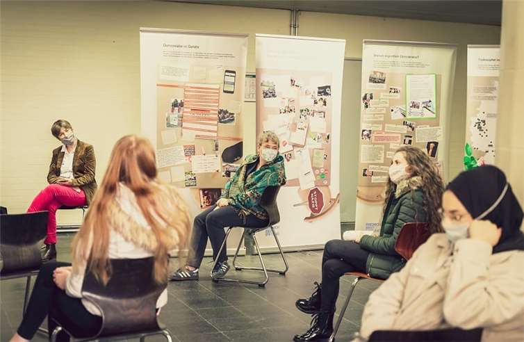 Während der Veranstaltung an der Alice-Salomon-Schule. Quellen: Alice-Salomon-Schule