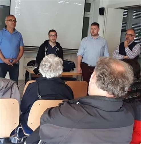 Während der Veranstaltung zur Erklärung des Wahlrechts.Foto: privat