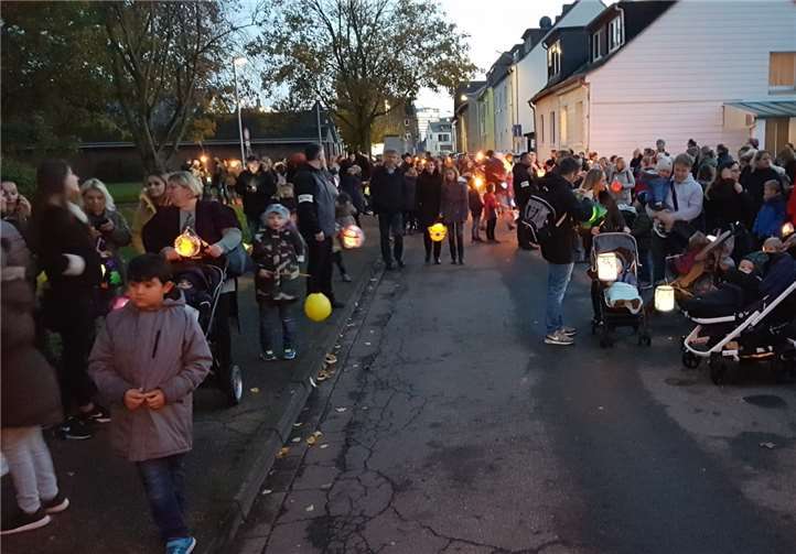 Während des Martinszuges.Fotos: privat