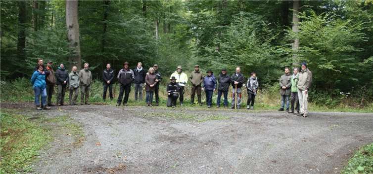 Während des Waldbegangs.Quelle: Verbandsgemeinde Selters
