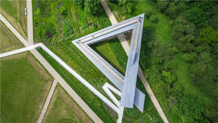 Während eines virtuellen Rundgangs kann auf Koblenz herabgeschaut werden.  Quelle: Stadt Koblenz