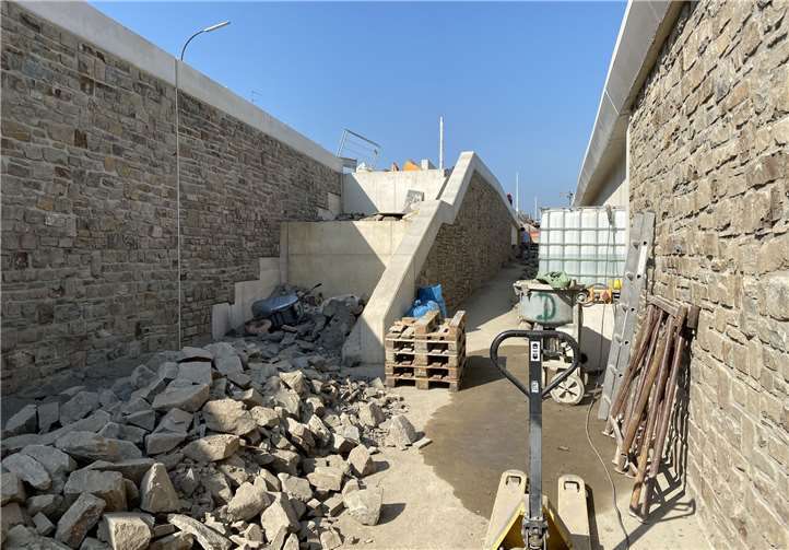 Wände an der südlichen Rampe erhalten eine Natursteinverblendung. Fotos: Stadtverwaltung Bad Neuenahr-Ahrweiler