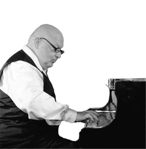 Waldemar Grab wird den Gottesdienst am 20. November nicht nur musikalisch gestalten. privat