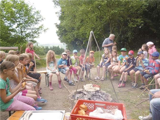 „Volle Fahrt voraus“ durch das Sommerferienprogramm