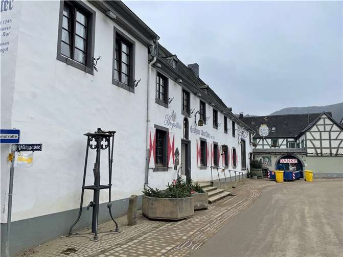 Sechs Monate nach der Flut: So sieht es im Ahrtal aus - Teil III Walporzheim. Foto: ROB