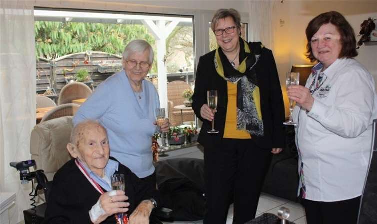 Walter Koinzer, Gertrud Prengel, Petra Kalkbrenner und Elisabeth Kümpel.privat