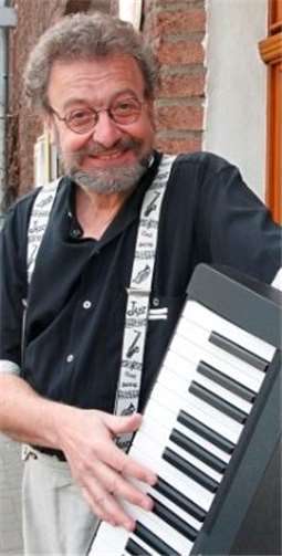 Walter Oepen beherrscht alle Nuancen der Mundart. privat