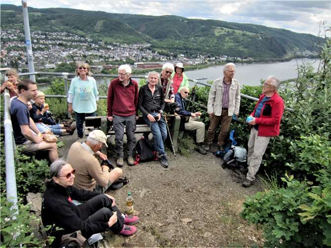 Wandergruppe auf der Reutersley.  Foto: Eifelverein Remagen