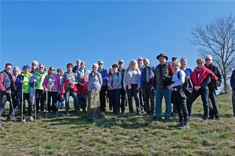 Wandergruppe bei Nußkaul