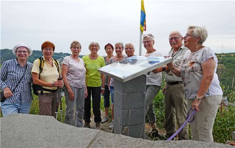 Wanderlust im Verein: die aktive Gruppe erkundet die Region auf Schritt und Tritt. Foto: Else Rebmann