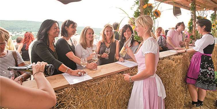 Wandern, Wein genießen und mit Freunden eine schöne Zeit verbringen - das verspricht das 17. Burgunderfest in Bad Neuenahr.  Dominik