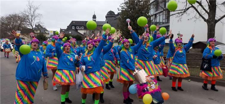 War der Himmel auch grau - die Candy Girls brachten Farbe ins Spiel!Fotos: privat