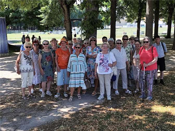 Wasser, Kultur, Shopping: die AWO-Gruppe unterwegs. Foto: HJF