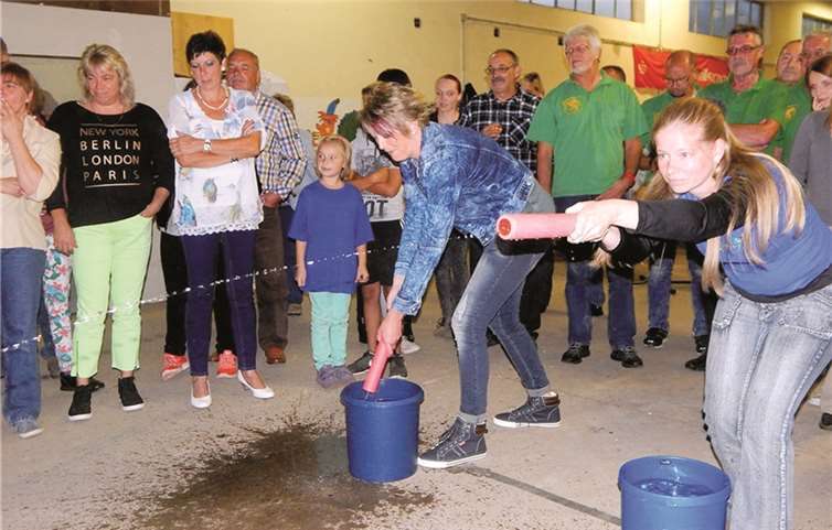 Wasserspiele standen ebenfalls auf dem Programm.