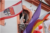 Närrischer Handstreich beim Rathaussturm in Erpel