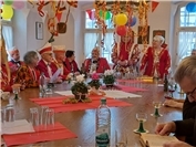 Närrischer Handstreich beim Rathaussturm in Erpel