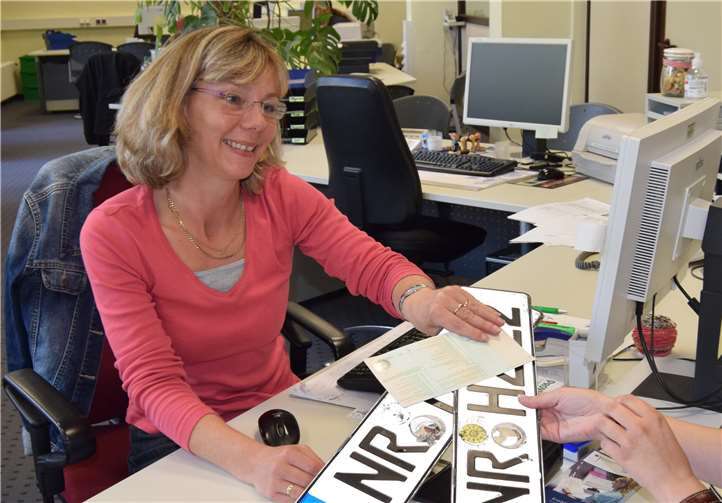 Wegen der teilweise reglementierten Terminvergabe weist die Kfz-Zulassungsstelle der Kreisverwaltung Neuwied nochmals auf die aktuell geltenden Regelungen hin. Quelle: Kreisverwaltung