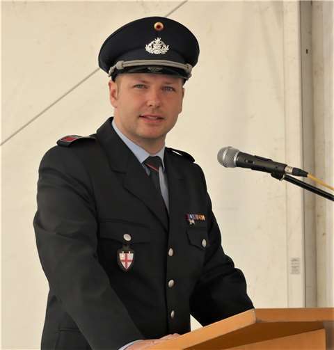 Wehrführer Christoph Kohlhaas begrüßte die Festgäste und gab einen Einblick in die Historie der Kaisersescher Feuerwehr.