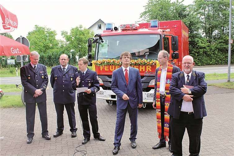 Wehrleiter Thomas Nelles stellte die technischen Daten des neuen MZF 2 vor. DL