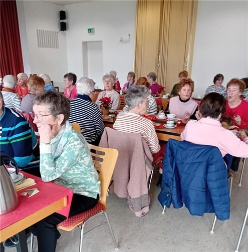 Weihnachtliche Stimmung beim kfd-Treffen.  Foto: privat