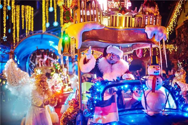 Weihnachtliche Stimmung herrscht im Europa-Park.  Quelle: Europa-Park