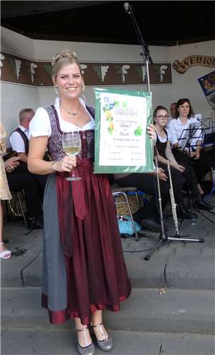 Weinkönigin Anna I. regiert noch ein weiteres Jahr.