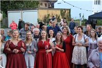 Weinmajestäten von Altenahr bis Bachem gaben ihrer neuen Kollegin aus Mayschoß d...