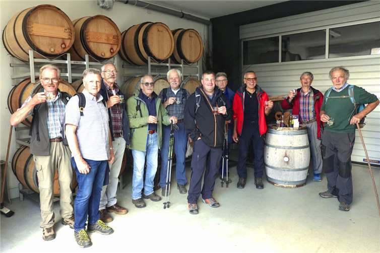 Weinprobe beim Winzer Weingut Krupp in Bruchhausen.