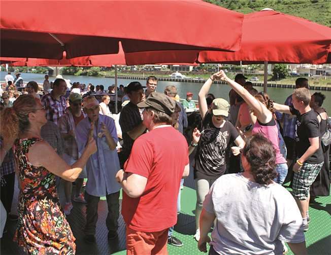 Weit über 200 Gäste konnten bei der Schiffsfahrt begrüßt werden.privat