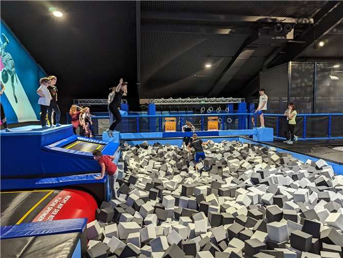 Weite Sprünge wurden gewagt.  Foto: privat