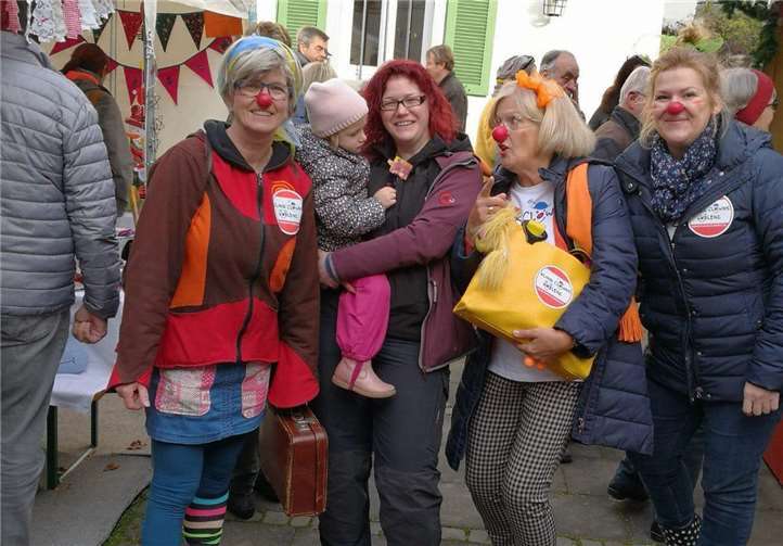 Weitere 2000 Euro gingen an die Klinik Clowns Koblenz.