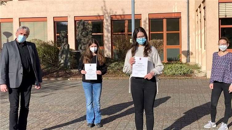 Weitere Schülerinnen der 8c qualifizierten sich für die zweite Runde.